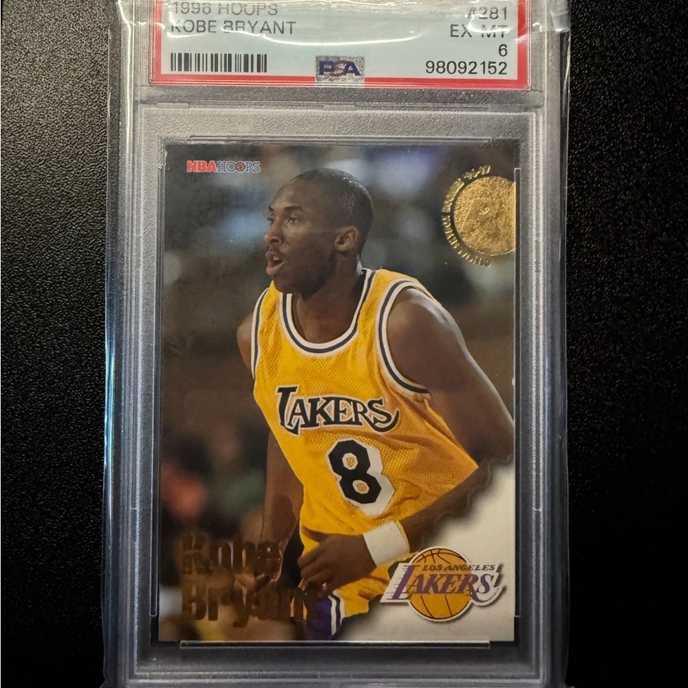 1996-97 HOOPS KOBE BRYANT in yellow #8 PSA EX-MT #6 LA LAKERS